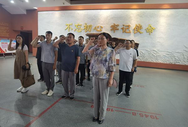 3_副本裁剪.jpg 3_副本裁剪.jpg