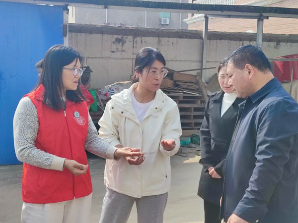 图片22_副本裁剪.jpg 图片22_副本裁剪.jpg