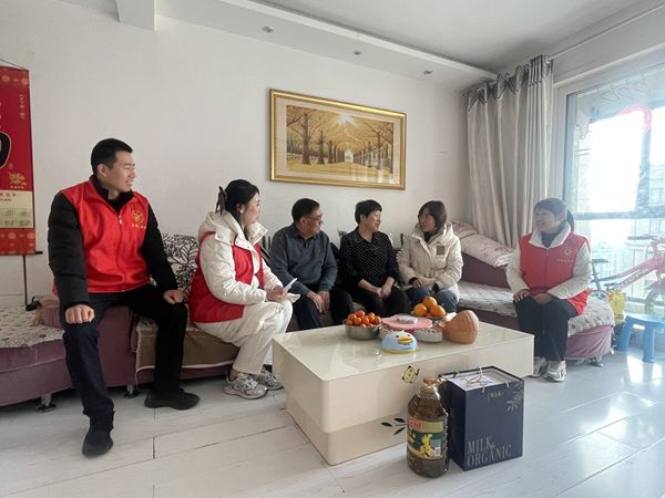 2_副本裁剪.jpg