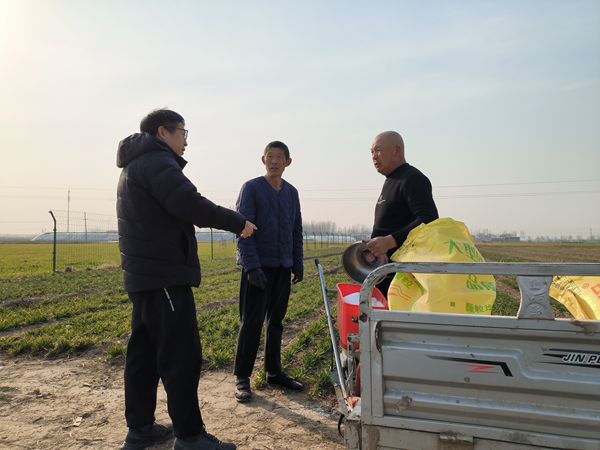 裁剪2.jpg 裁剪2.jpg